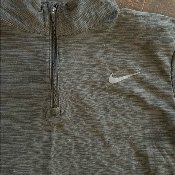 Nike DriFit Running Grey Heather Quarter-Zip Pullover, Medium - Picture 3 of 8